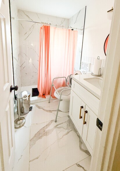 More Photos Of 819 N Rose St, Escondido Assisted Living For Sale