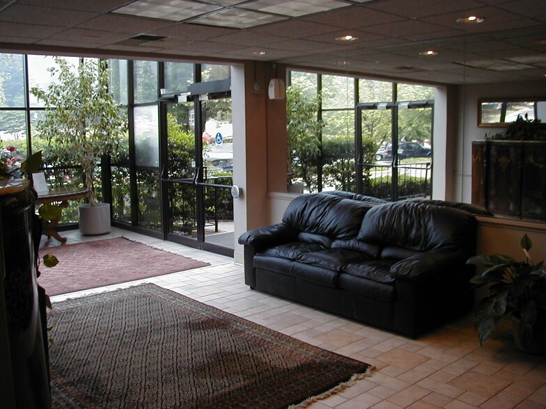 More Photos Of 1 Morton Dr, Charlottesville Office For Lease