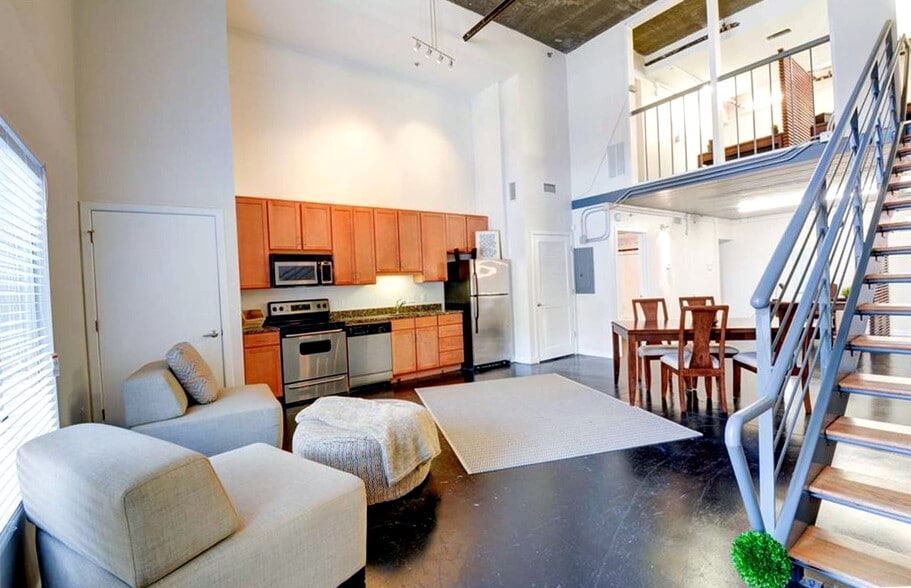 More Photos Of 620 Glen Iris Dr, Atlanta Apartments For Lease