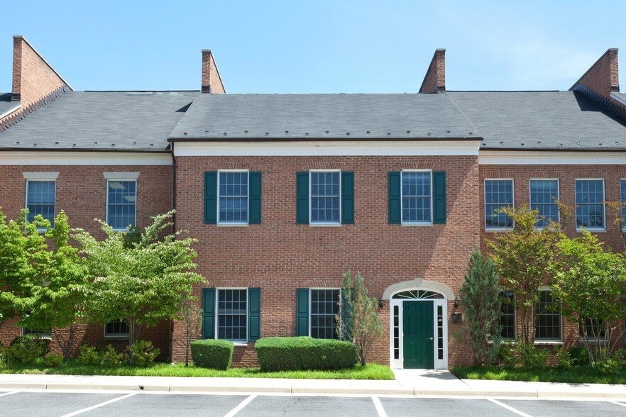 Primary Photo Of 10513-10519 Braddock Rd, Fairfax Office For Lease