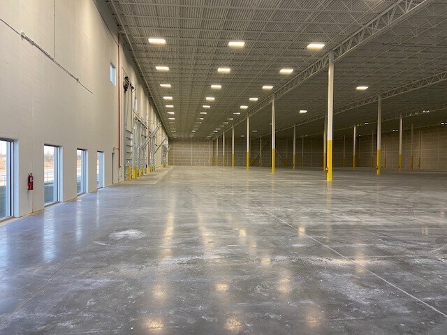 More Photos Of 16575 S Theden St, Olathe Distribution For Lease