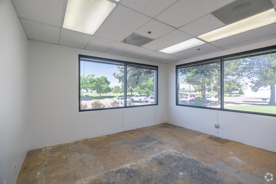 More Photos Of 3550 Odessa Way, Aurora Manufacturing For Lease