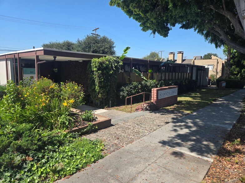 Primary Photo Of 814 W Foothill Blvd, Monrovia Medical For Sale