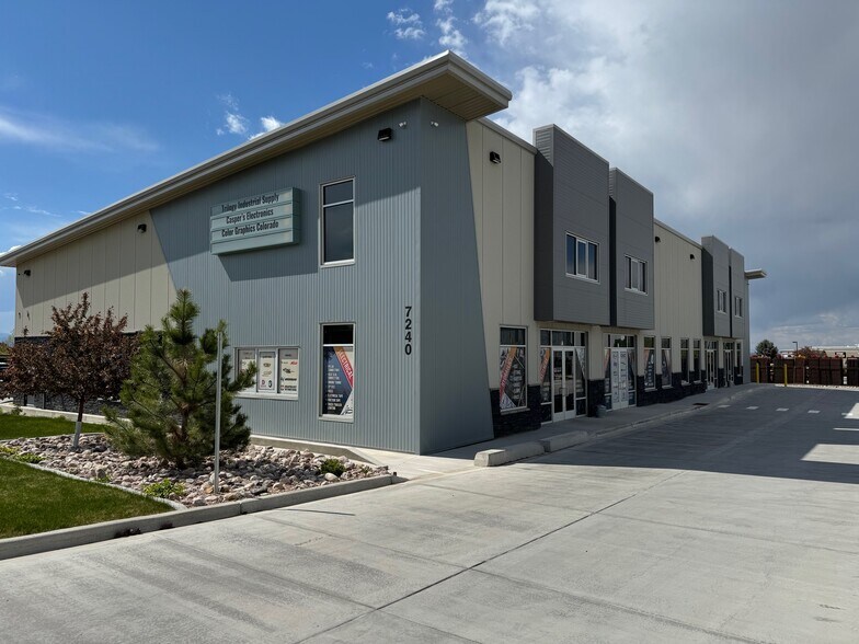 More Photos Of 7240 Greendale, Windsor Warehouse For Lease