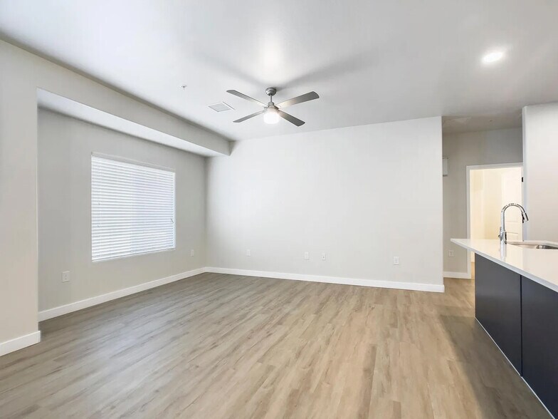 More Photos Of , Phoenix Multifamily For Sale