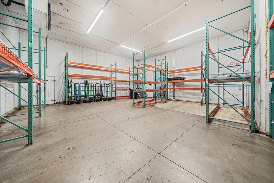 More Photos Of 3445-3499 High Ridge Rd, Boynton Beach Warehouse For Lease