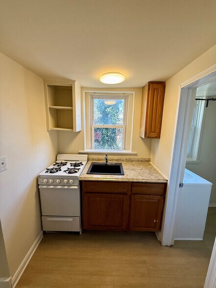 More Photos Of 228 Manor Cir, Takoma Park Apartments For Sale