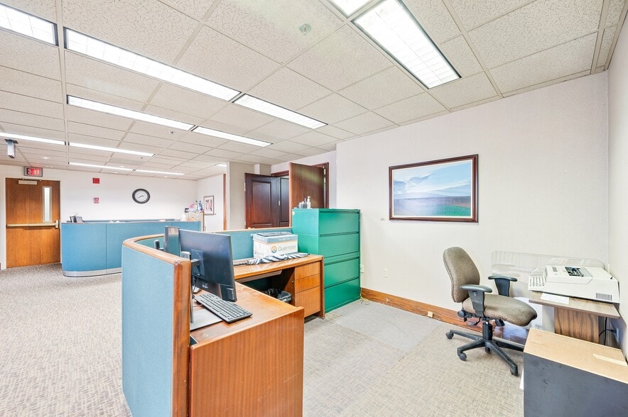 More Photos Of 20 S Main St, Chambersburg Office For Lease