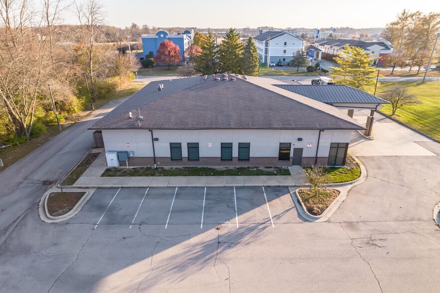 More Photos Of 2220 E 59th St, Anderson Medical For Sale