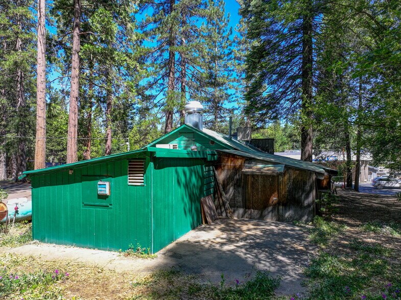 More Photos Of 961 Hwy 4, Arnold Flex For Sale