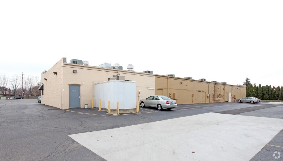 More Photos Of 40700-40820 Garfield Rd, Clinton Township Unknown For Sale