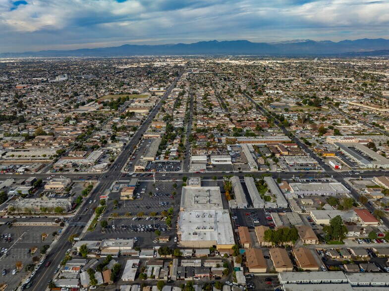 More Photos Of 9820 Alondra Blvd, Bellflower Drugstore For Lease
