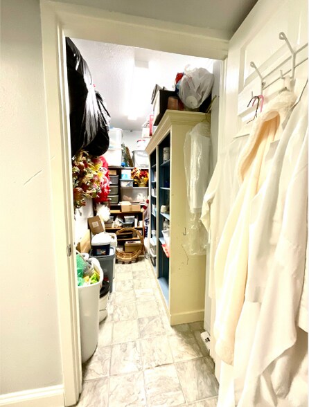 More Photos Of 5617 Watauga Rd, Watauga Storefront Retail Office For Sale