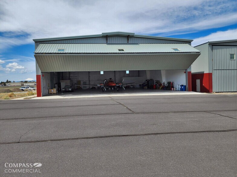 Primary Photo Of 63205 Gibson Air Rd, Bend Airplane Hangar For Sale