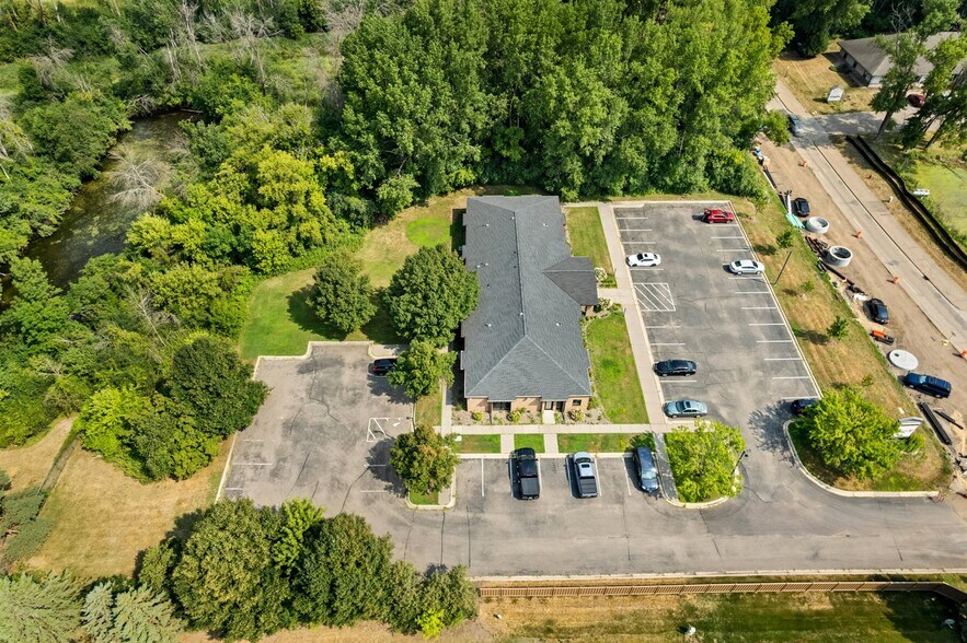 More Photos Of 2056 Woodlane Dr, Woodbury Medical For Sale