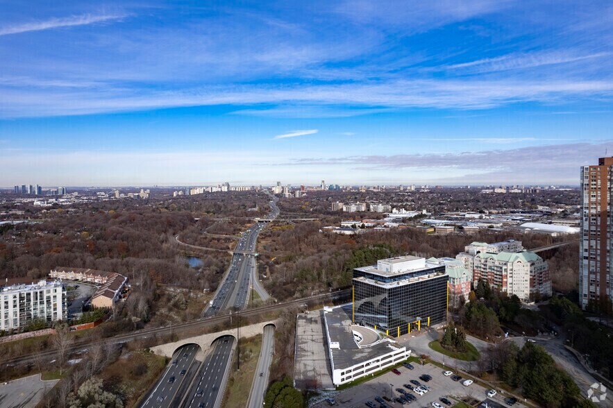 More Photos Of 12 Concorde Pl, Toronto Office For Lease