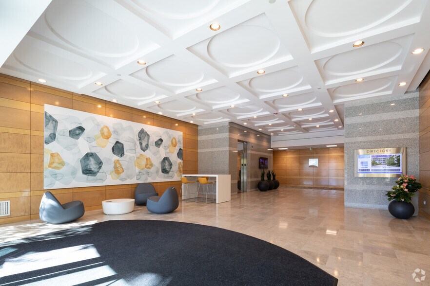 More Photos Of 10333 E Dry Creek Rd, Englewood Office For Lease