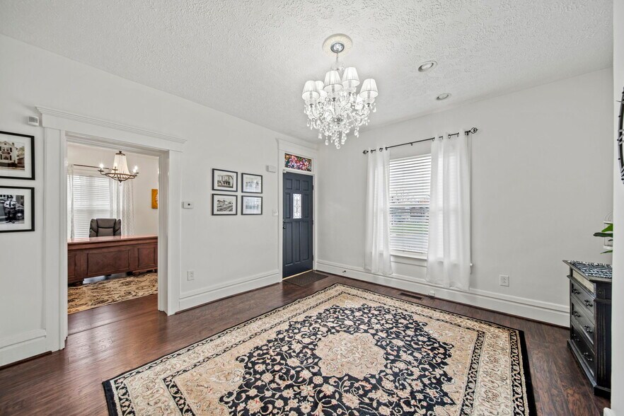 More Photos Of 7315 E Main St, Reynoldsburg Office For Sale