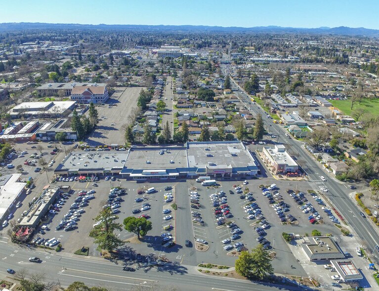 Primary Photo Of 1915-2075 Mendocino Ave, Santa Rosa General Retail For Lease