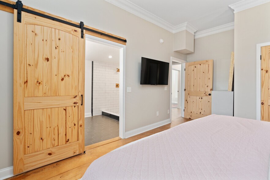 More Photos Of 305 Harnett St, Wilmington Multifamily For Sale