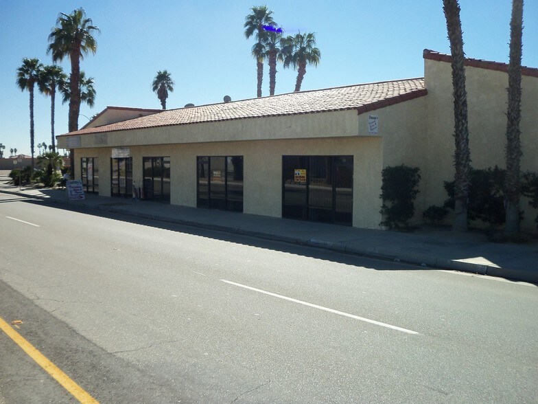More Photos Of 83180 Requa Ave, Indio Office For Lease