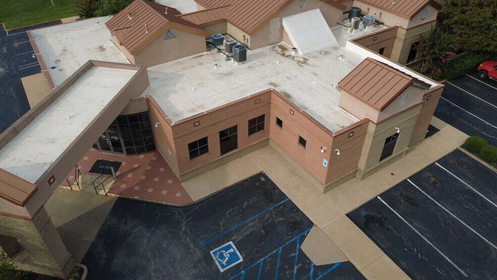 More Photos Of 28 Medical Center Dr, Jackson Healthcare For Sale