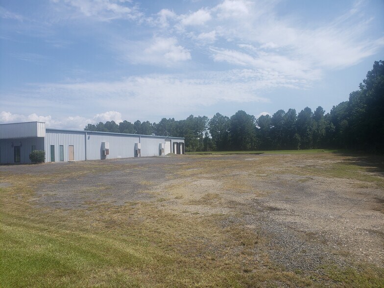 133 Old Forreston Rd., Greeleyville, SC 29056 Flex/R&D For Lease
