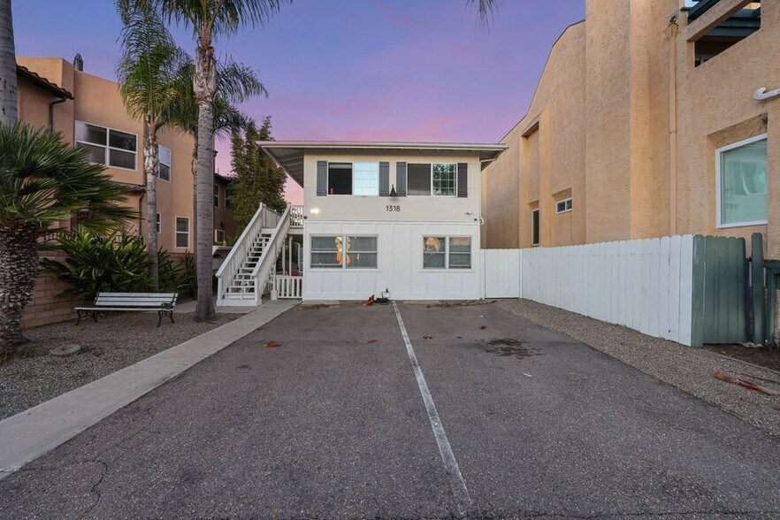 More Photos Of 1318 S Pacific St, Oceanside Apartments For Sale