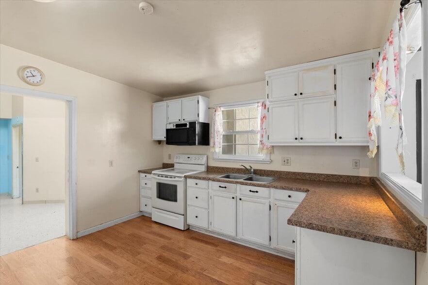 More Photos Of 25588 Jackson st, Chualar Religious Facility For Sale