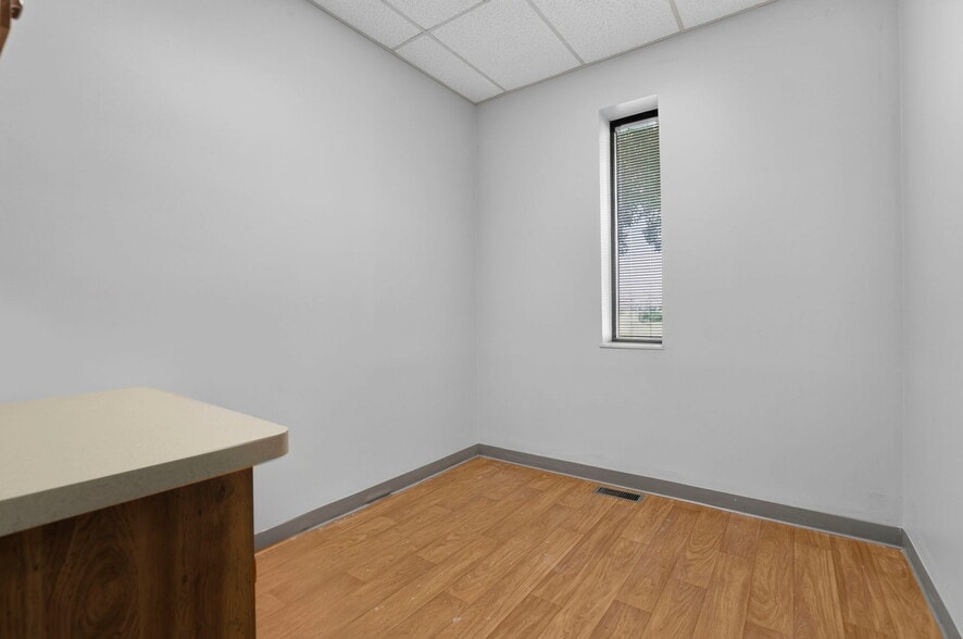 More Photos Of 3900 E Livingston Ave, Columbus Medical For Sale