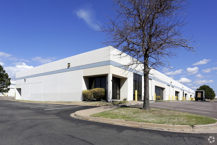 More Photos Of 2504 Zeppelin Rd, Colorado Springs Warehouse For Lease