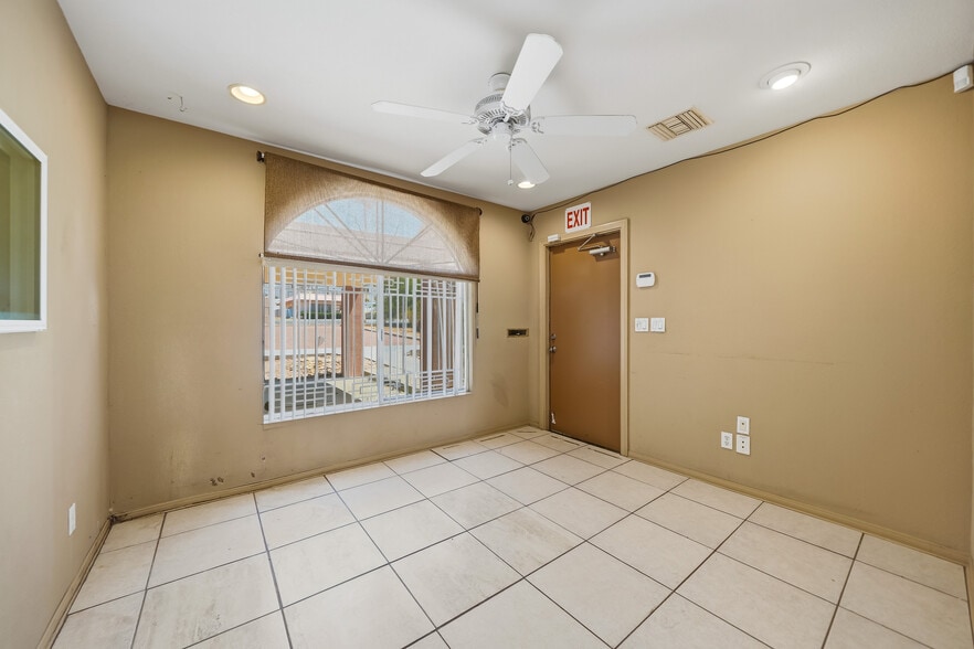 More Photos Of 66337 Pierson Blvd, Desert Hot Springs Office For Sale
