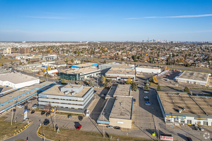 More Photos Of 10525 170 St NW, Edmonton Office For Lease