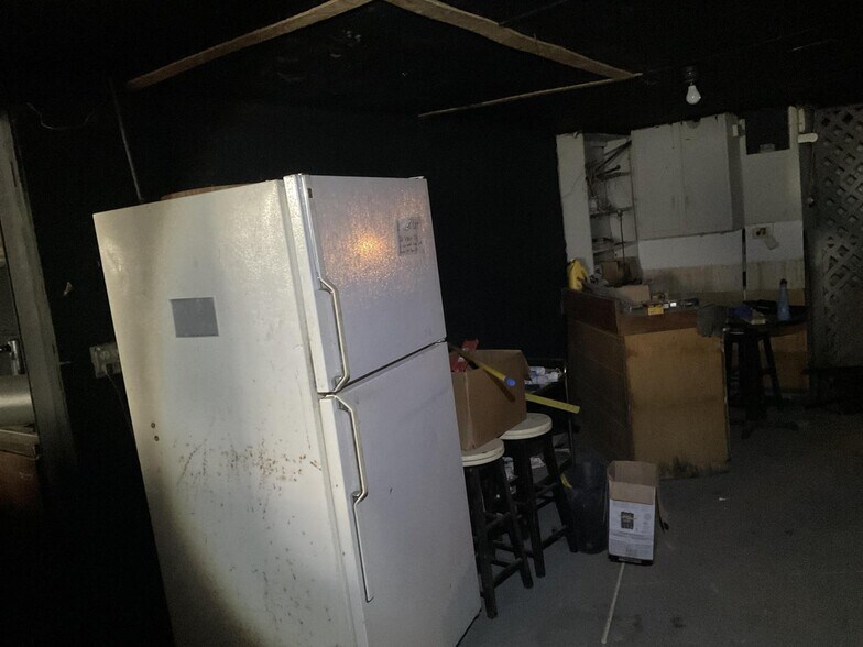 More Photos Of 449 E College St, Jackson General Retail For Sale