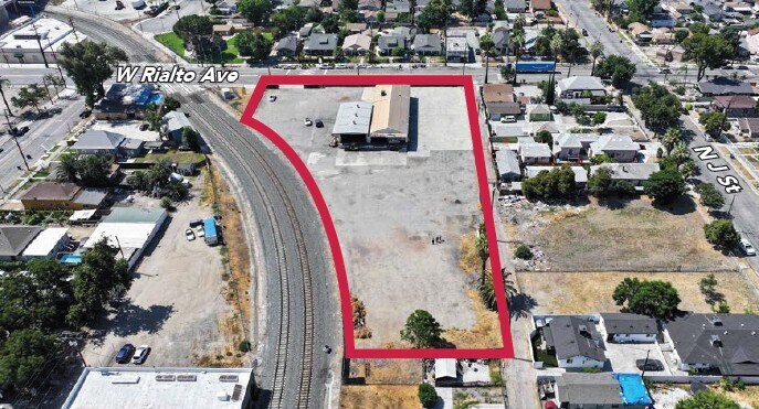 More Photos Of 958 W Rialto Ave, San Bernardino Truck Terminal For Sale