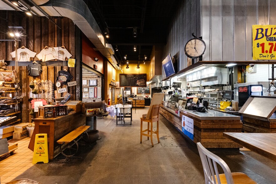 More Photos Of 8205 W Broad St, Richmond Land For Sale