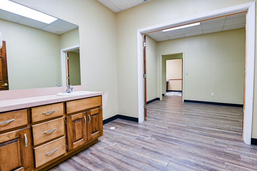 More Photos Of 4128 Highway 278 NE, Covington Healthcare For Sale