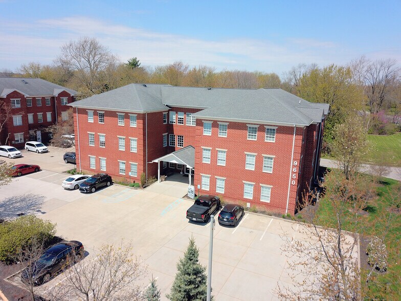 Primary Photo Of 9640 Commerce Dr, Carmel Unknown For Lease