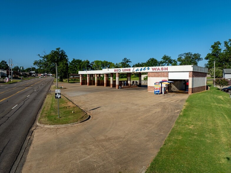 More Photos Of 109 S Greer Blvd, Pittsburg Carwash For Sale