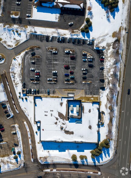 More Photos Of 8515 Eagle Point Blvd N, Lake Elmo Medical For Lease