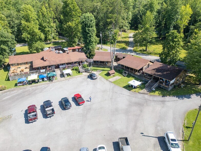More Photos Of 107 Country Creek Dr, Pickens Storefront Retail Office For Sale