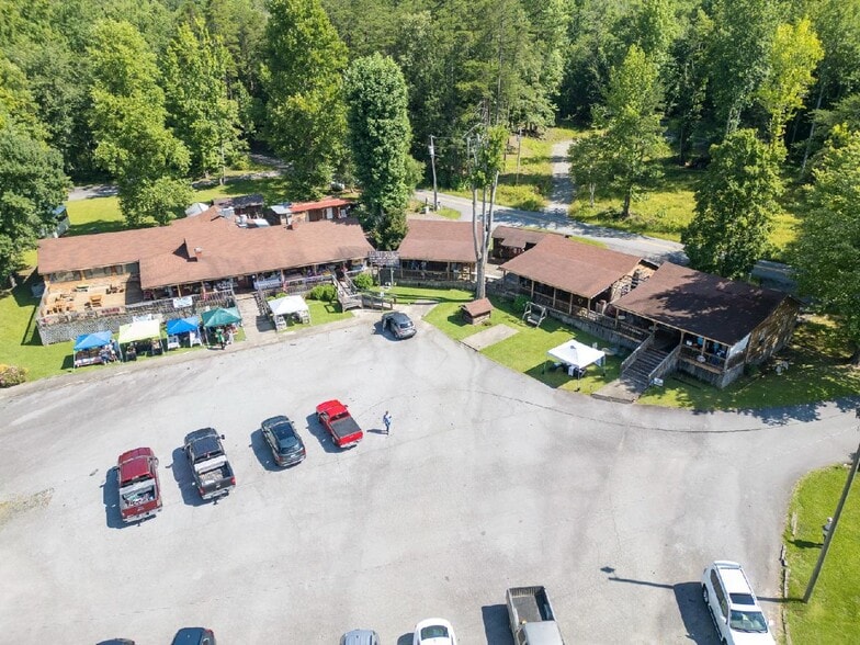 More Photos Of 107 Country Creek Dr, Pickens Storefront Retail Office For Sale