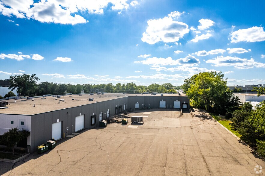 More Photos Of 3225 Neil Armstrong Blvd, Eagan Light Manufacturing For Lease