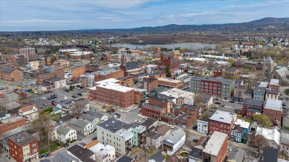 More Photos Of 30 White St, Cohoes Office For Sale