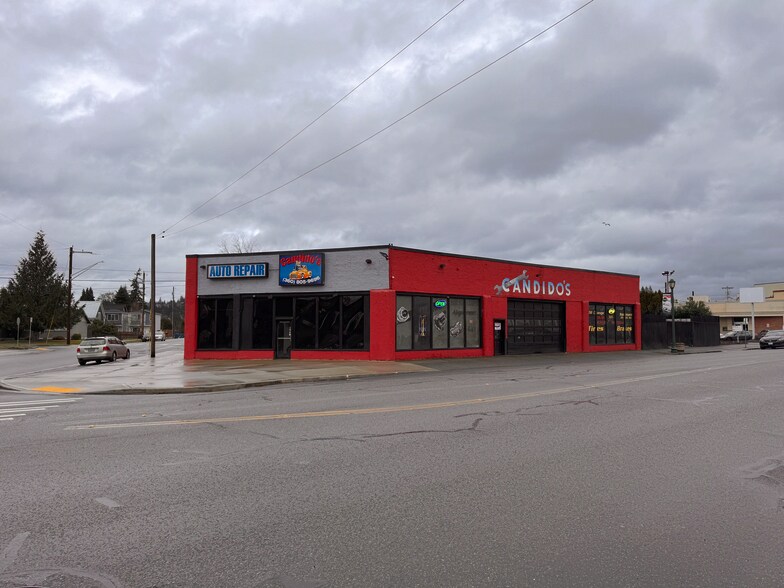 More Photos Of 225 W Main St, Monroe General Retail For Sale