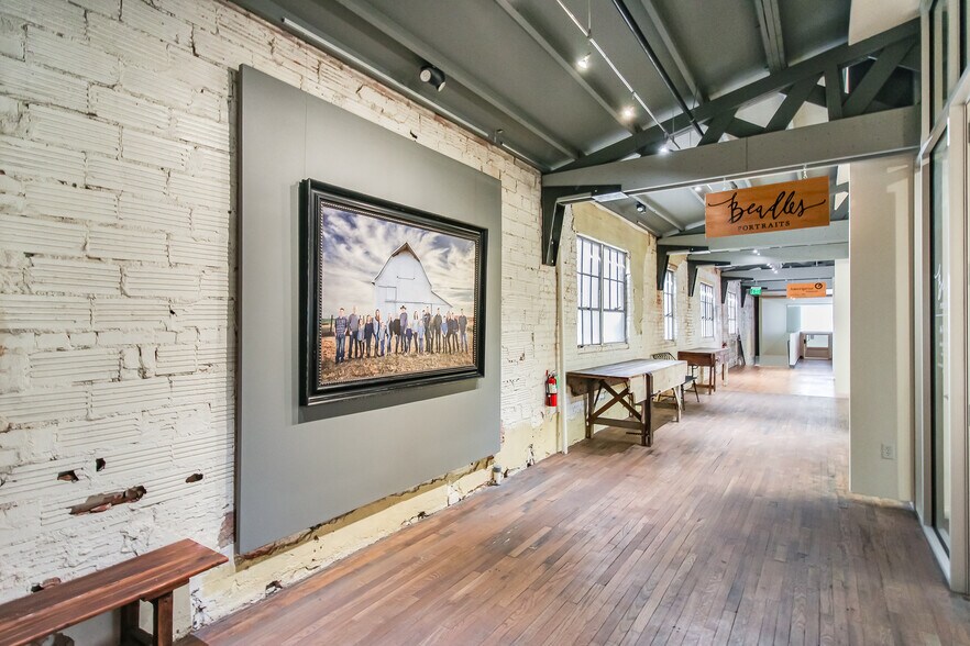 More Photos Of 225 S Knoblock St, Stillwater Storefront For Sale