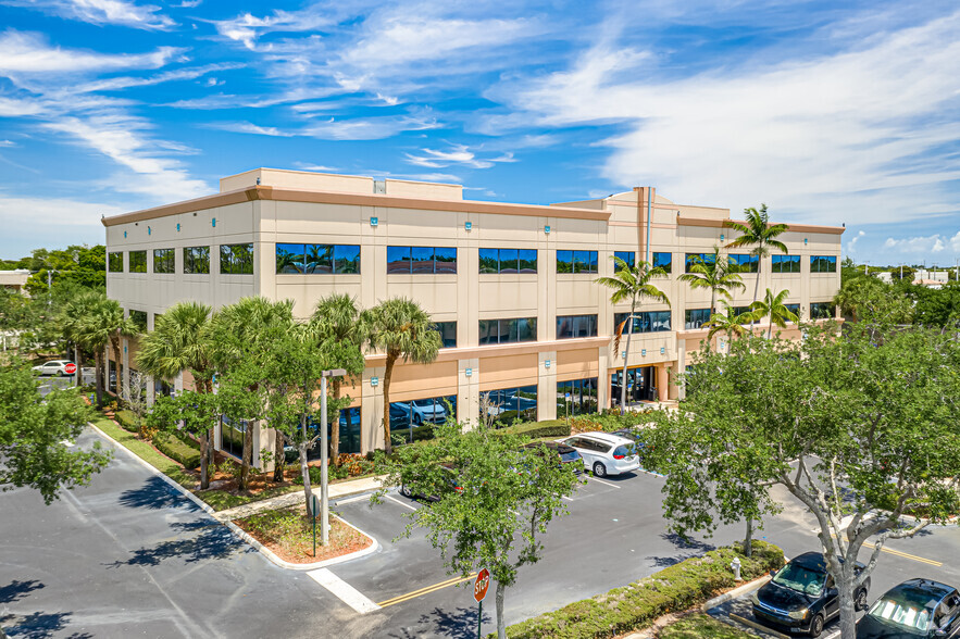 Primary Photo Of 6800 Broken Sound Pky NW, Boca Raton Office For Lease