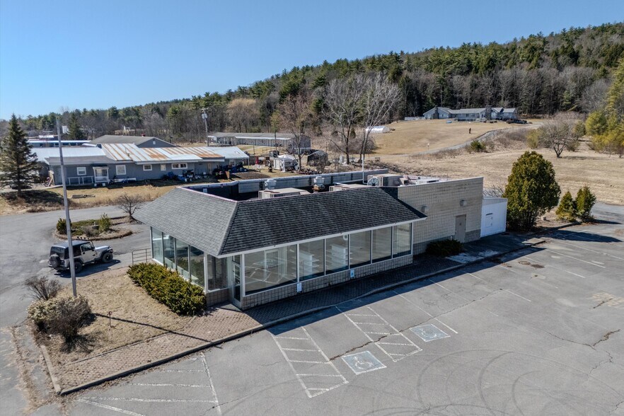 More Photos Of 270 Broadway, Whitehall Freestanding For Sale