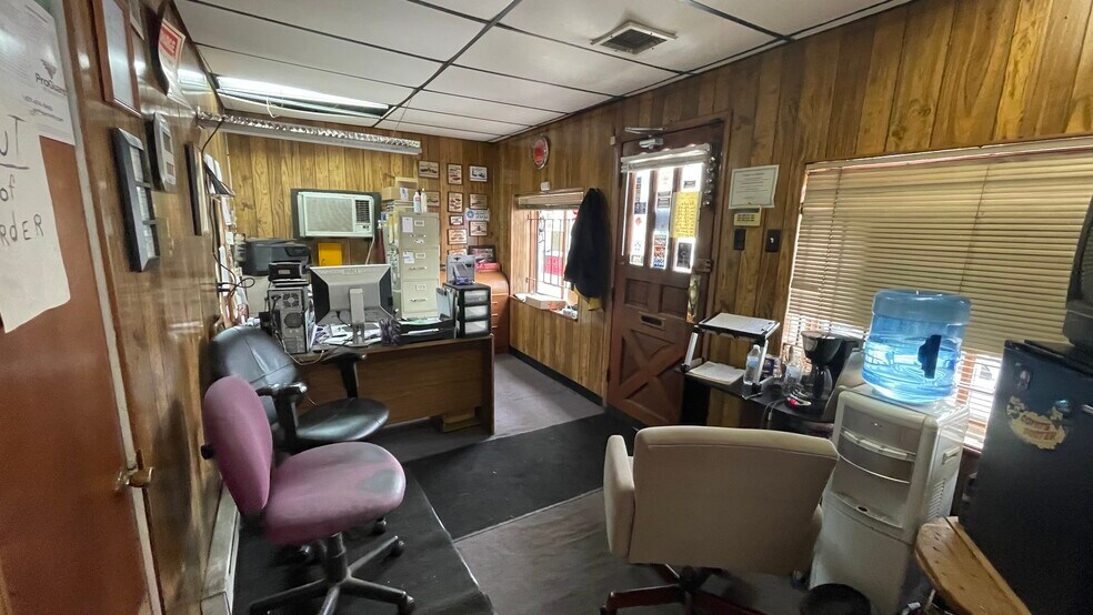 More Photos Of 404-410 S Main St, Phillipsburg Auto Repair For Sale