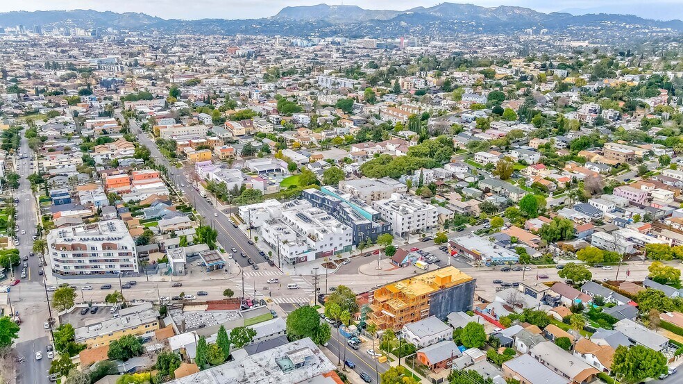 More Photos Of 520 Silver Lake Blvd, Los Angeles Auto Repair For Sale